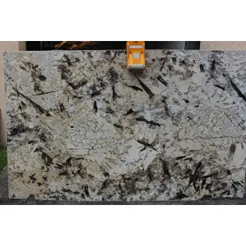 Granito crema alpino